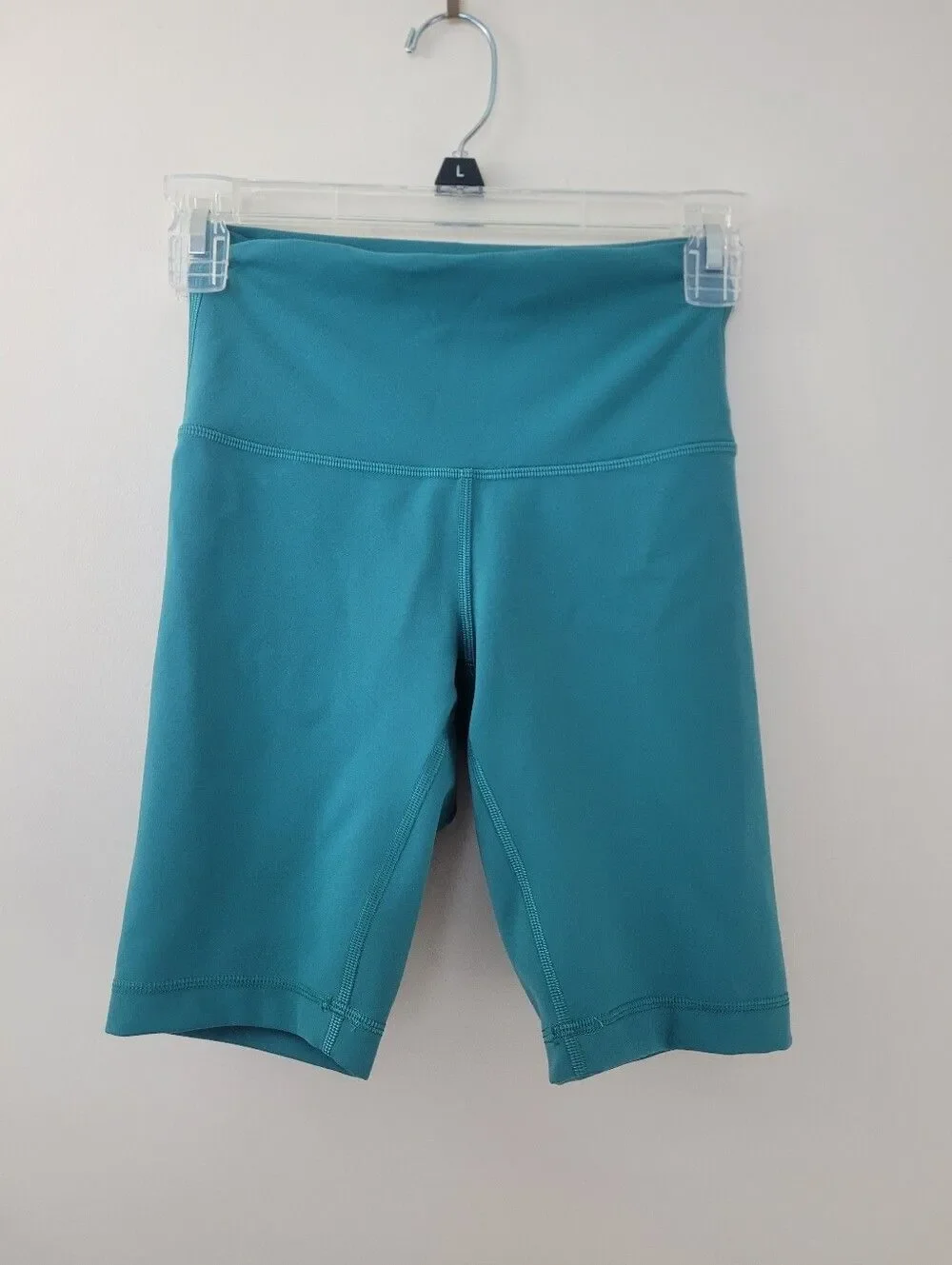 LULULEMON Wunder Train high rise 8